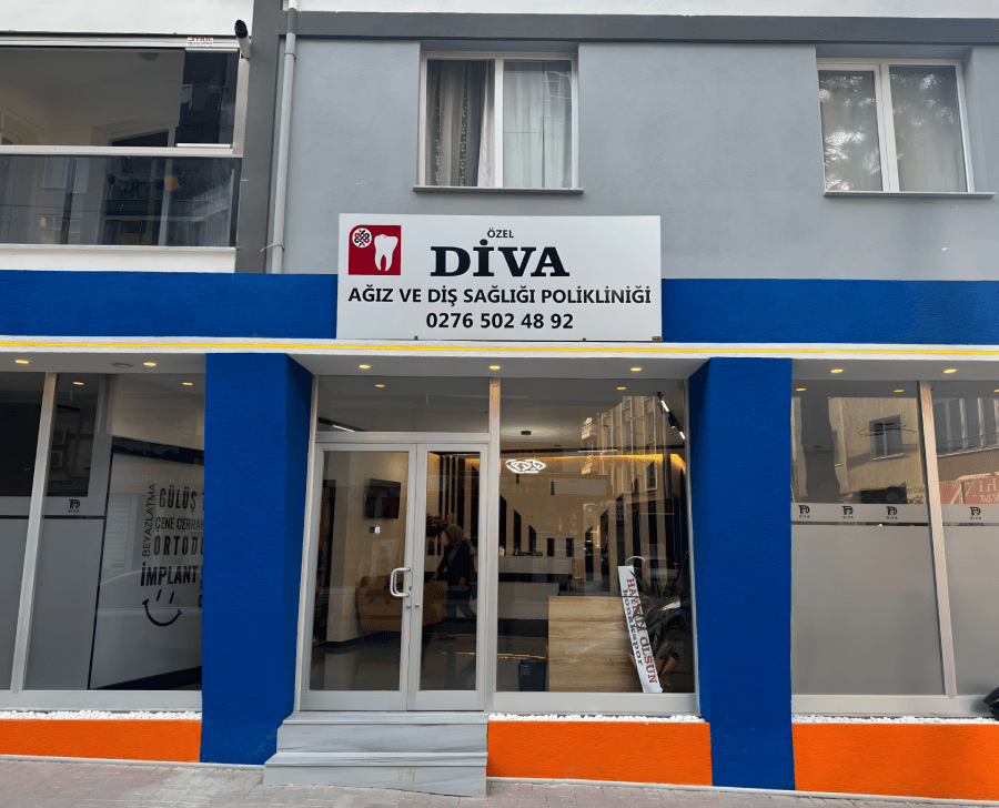 Außenansicht unserer Zahnklinik in Uşak