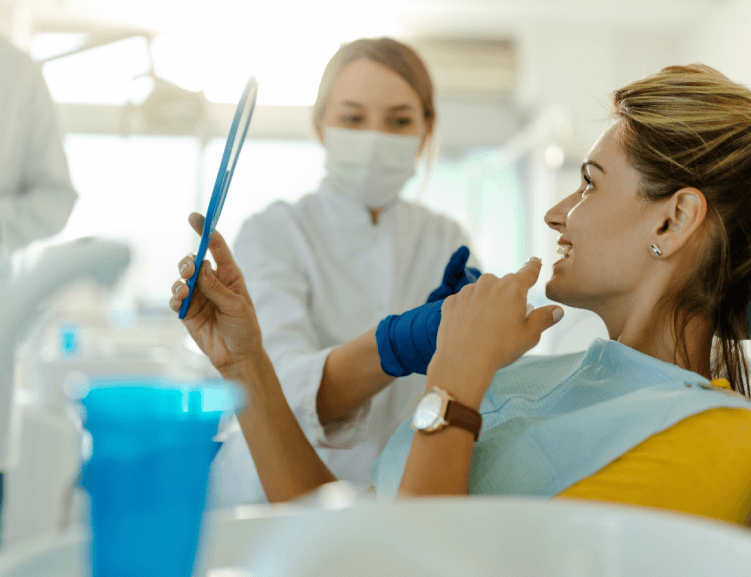 Vorteile einer Behandlung von Zahnfleischerkrankungen in Usak