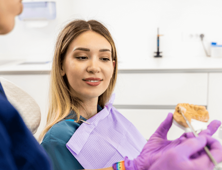 Implantatbehandlung in der Diva Zahnklinik